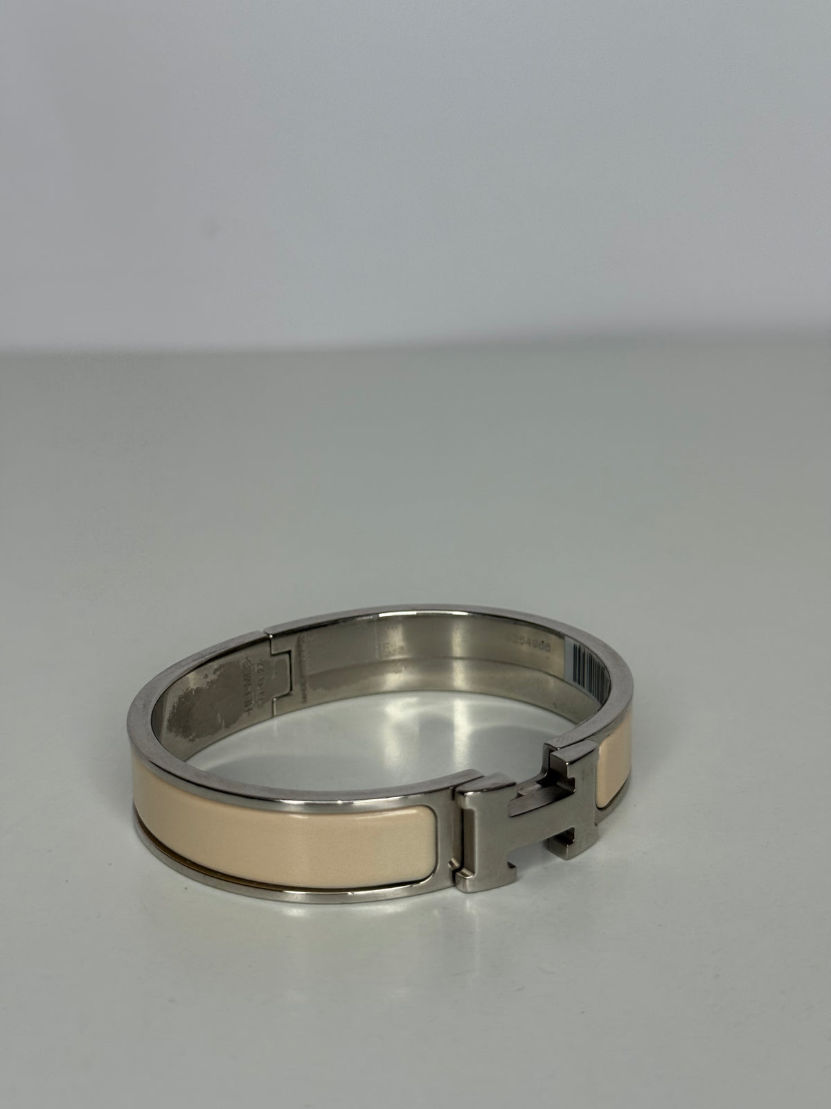 Hermes Beige Nacre Enamel Palladium Plated Clic-Clac H PM Narrow Bracelet