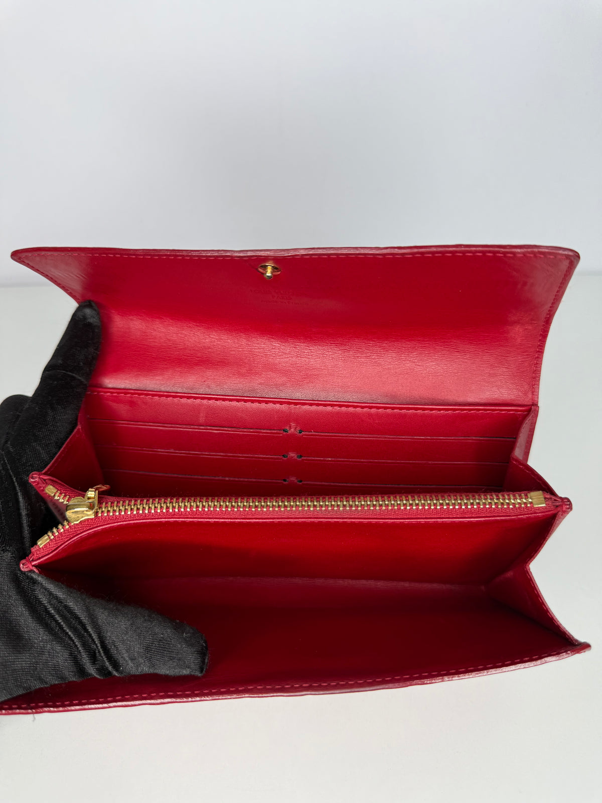 Louis Vuitton Red Monogram Vernis Sarah Wallet
