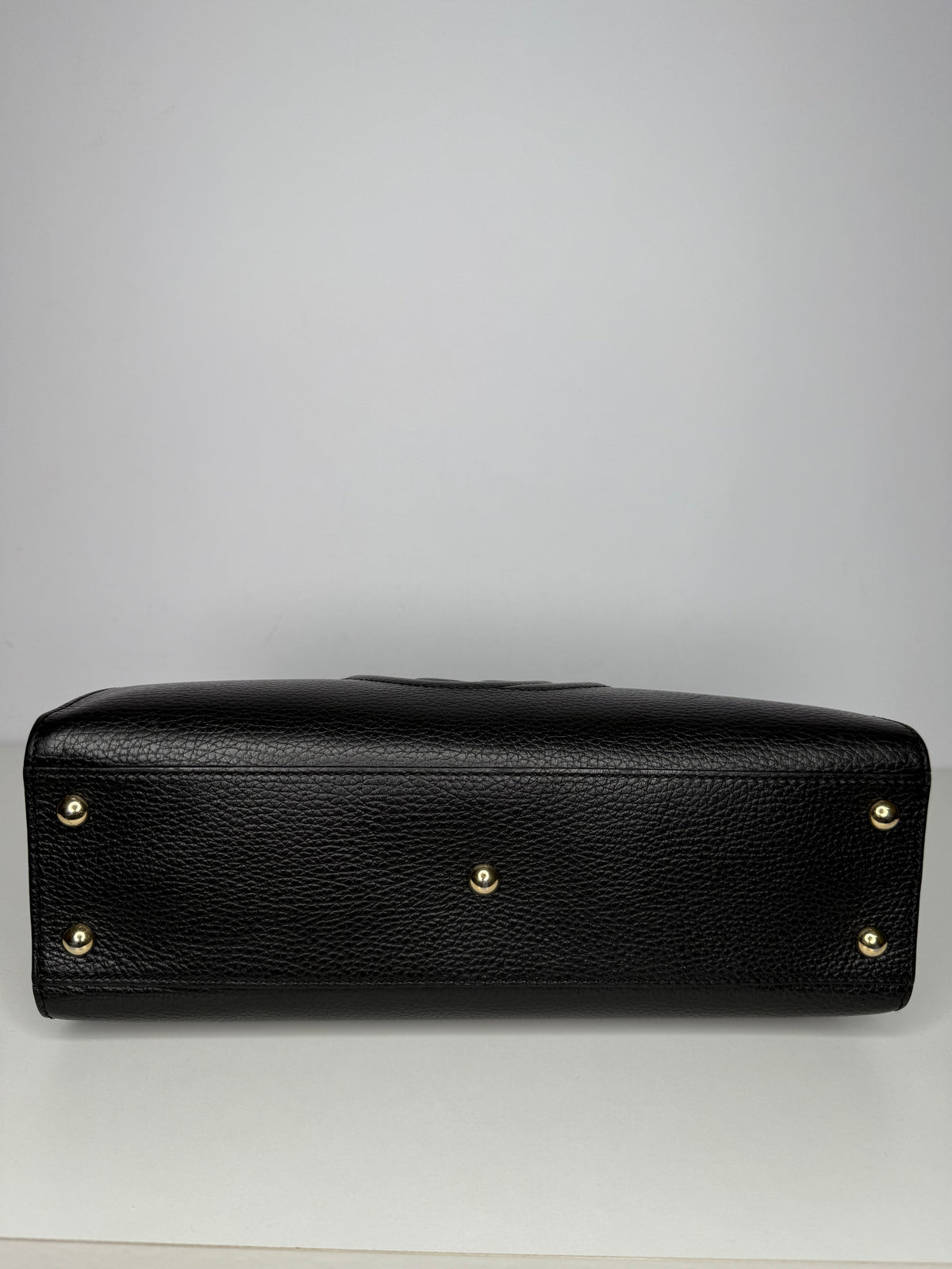 Gucci Black Leather Soho Top Handle Bag