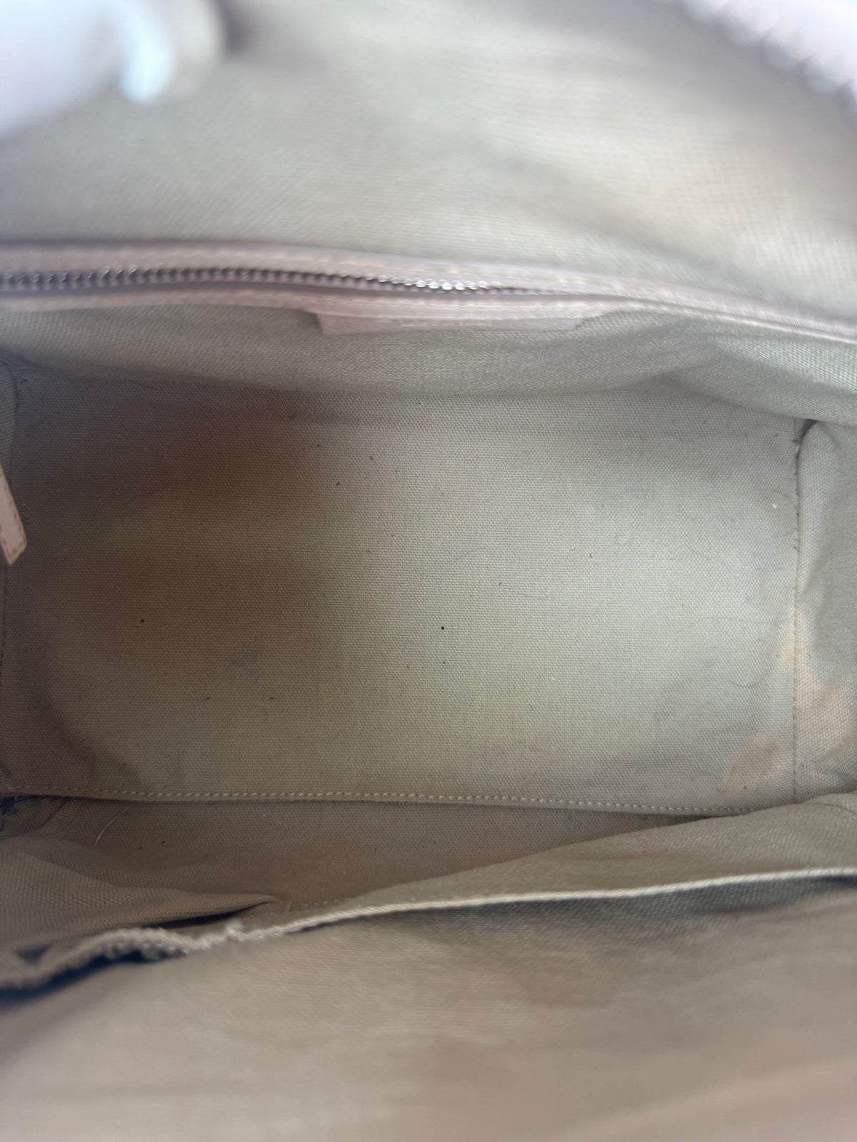 Givenchy Antigona Sugar Goatskin Small Light Beige