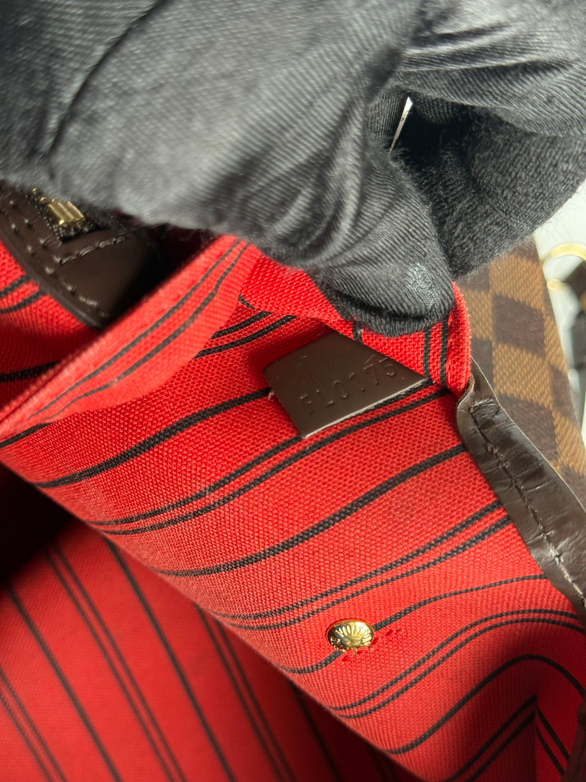 Louis Vuitton Neverfull GM Damier Ebene Canvas