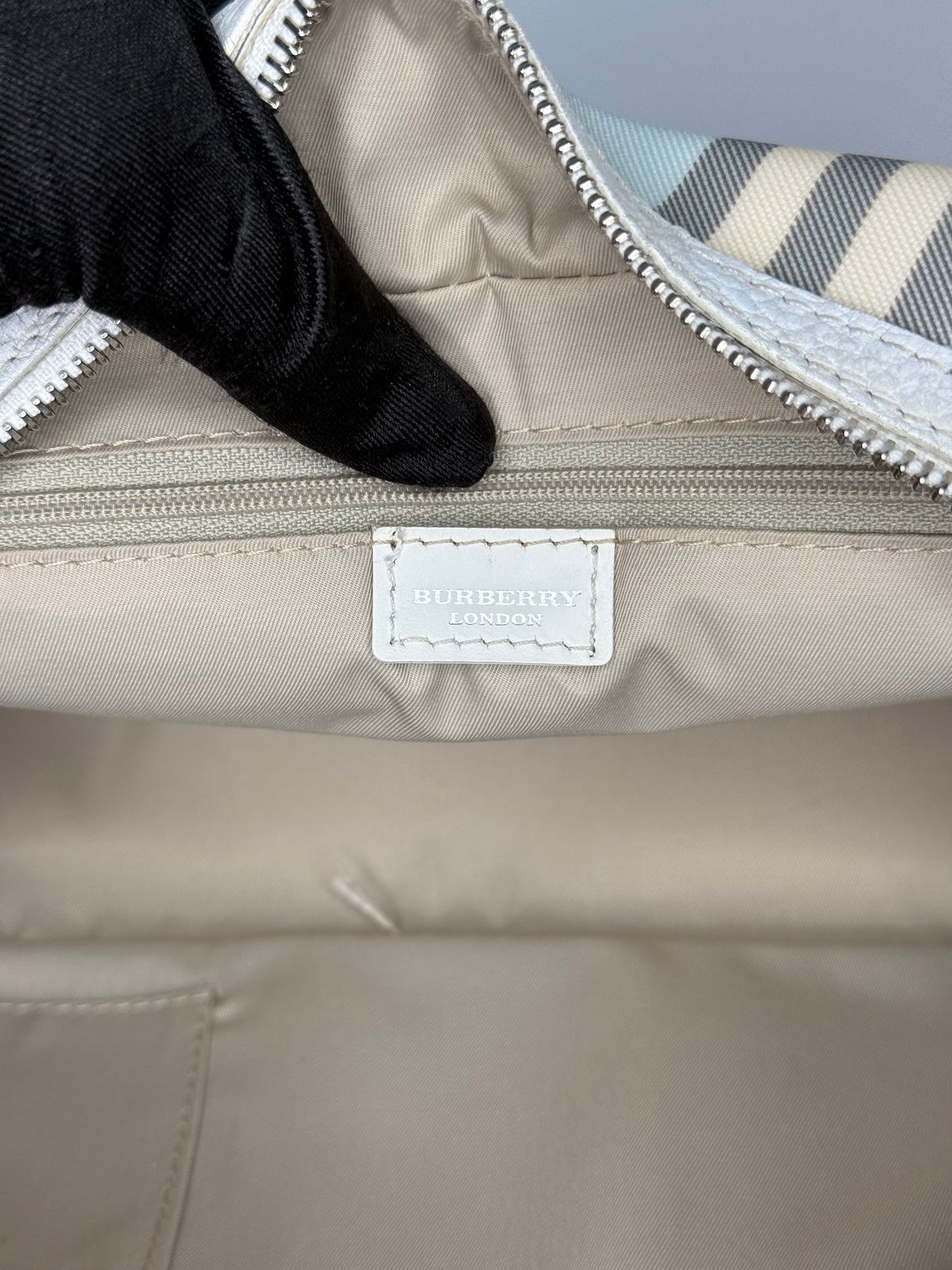 Burberry White/Blue Haymarket Check Shoulder Bag