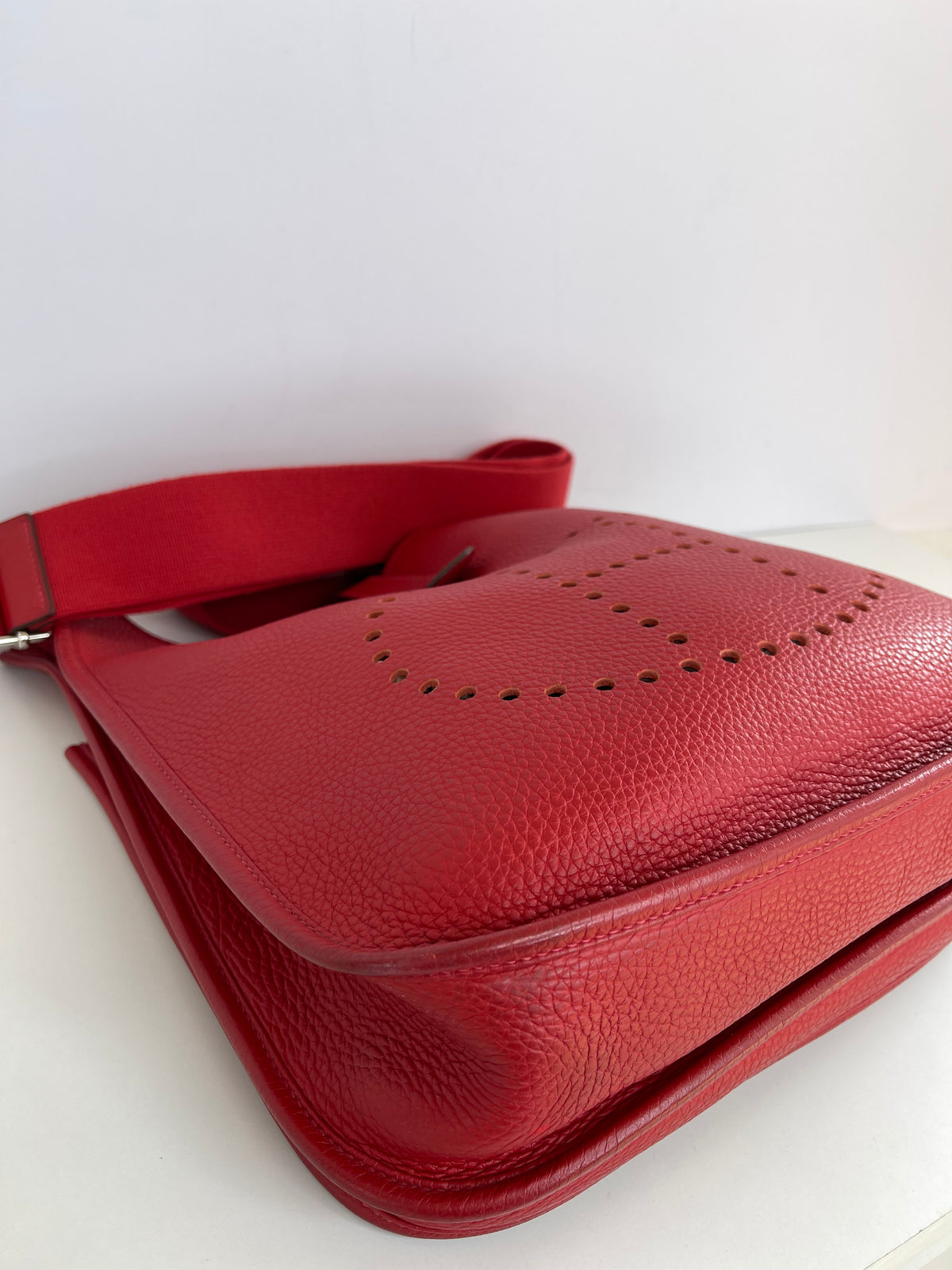 Hermès Evelyne III GM in Red Clemence Leather