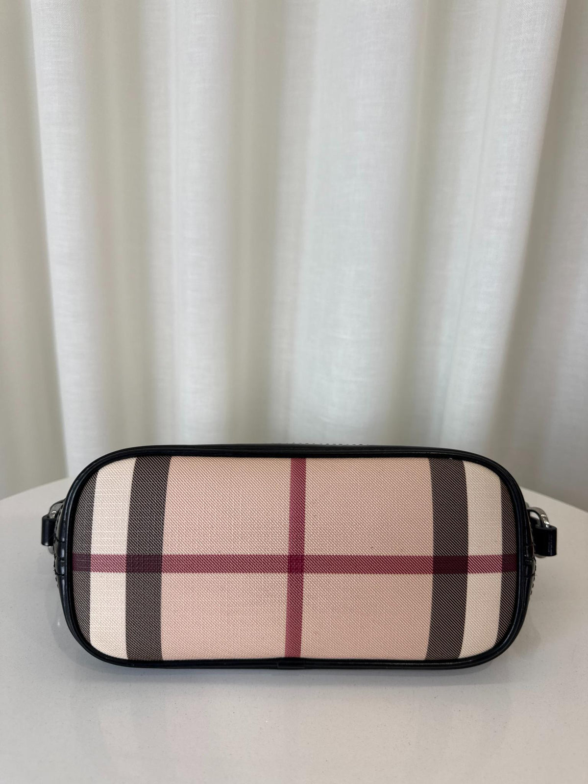 Burberry Nova Check Black Mini Boat Pochette