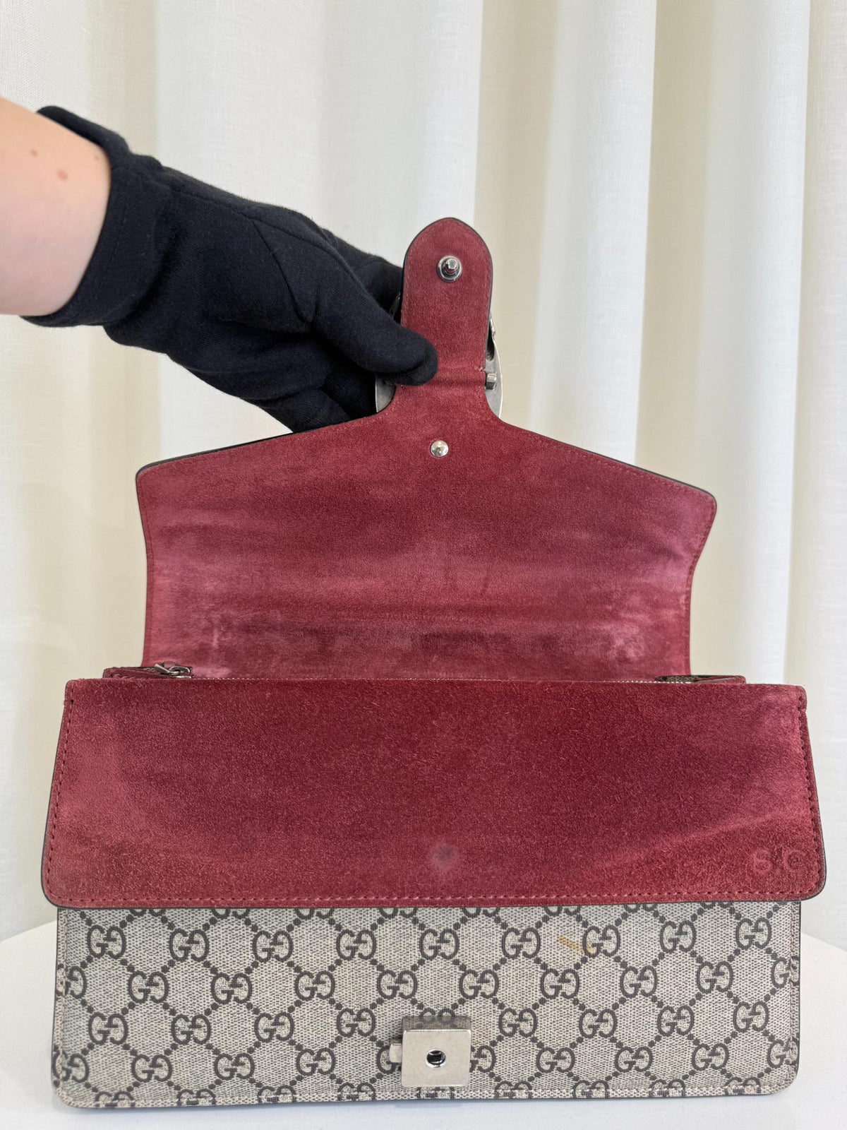 Gucci Beige/Pink GG Supreme Blooms Medium Dionysus Shoulder Bag