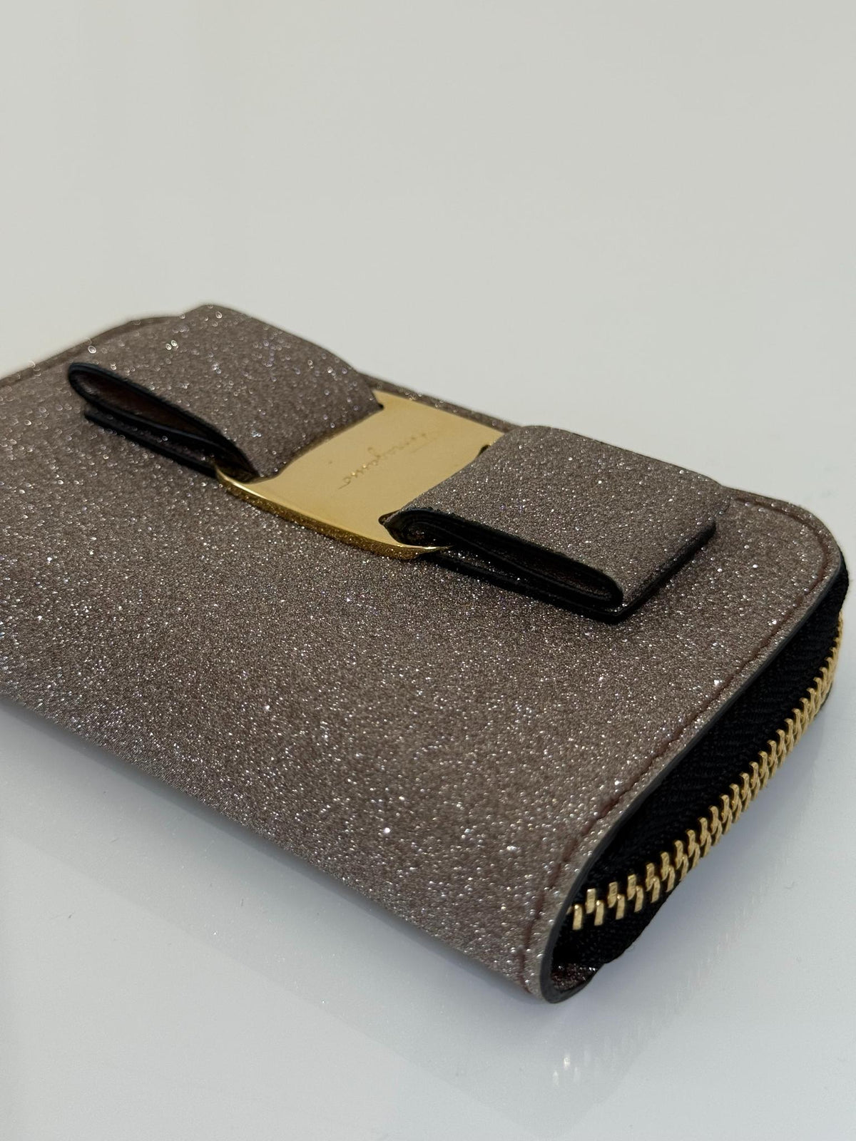 Salvatore Ferragamo Vara Ribbon Glitter Coin Wallet