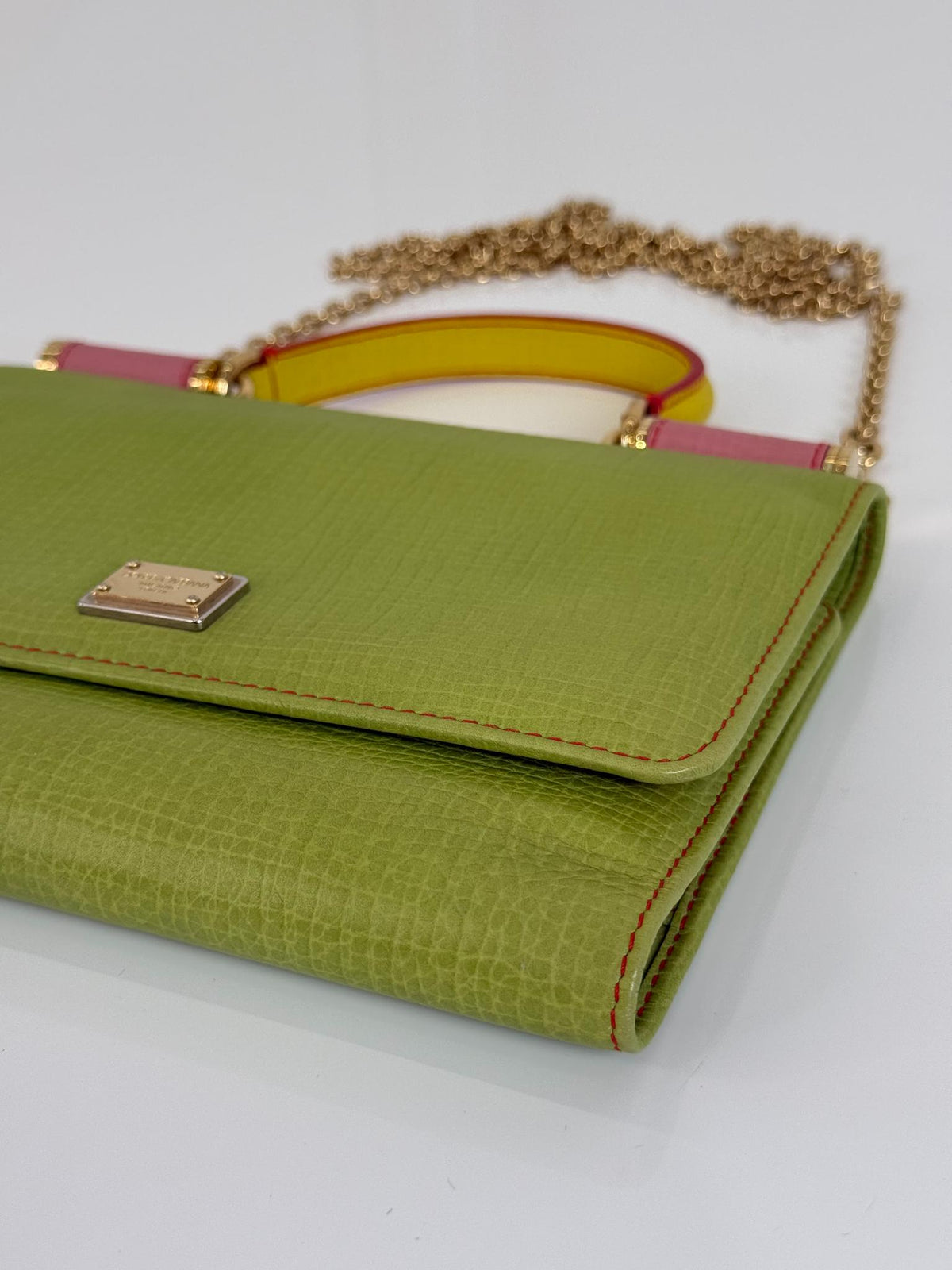 Dolce Gabbana Green Leather Sicily Smart Gloss Wallet on Chain