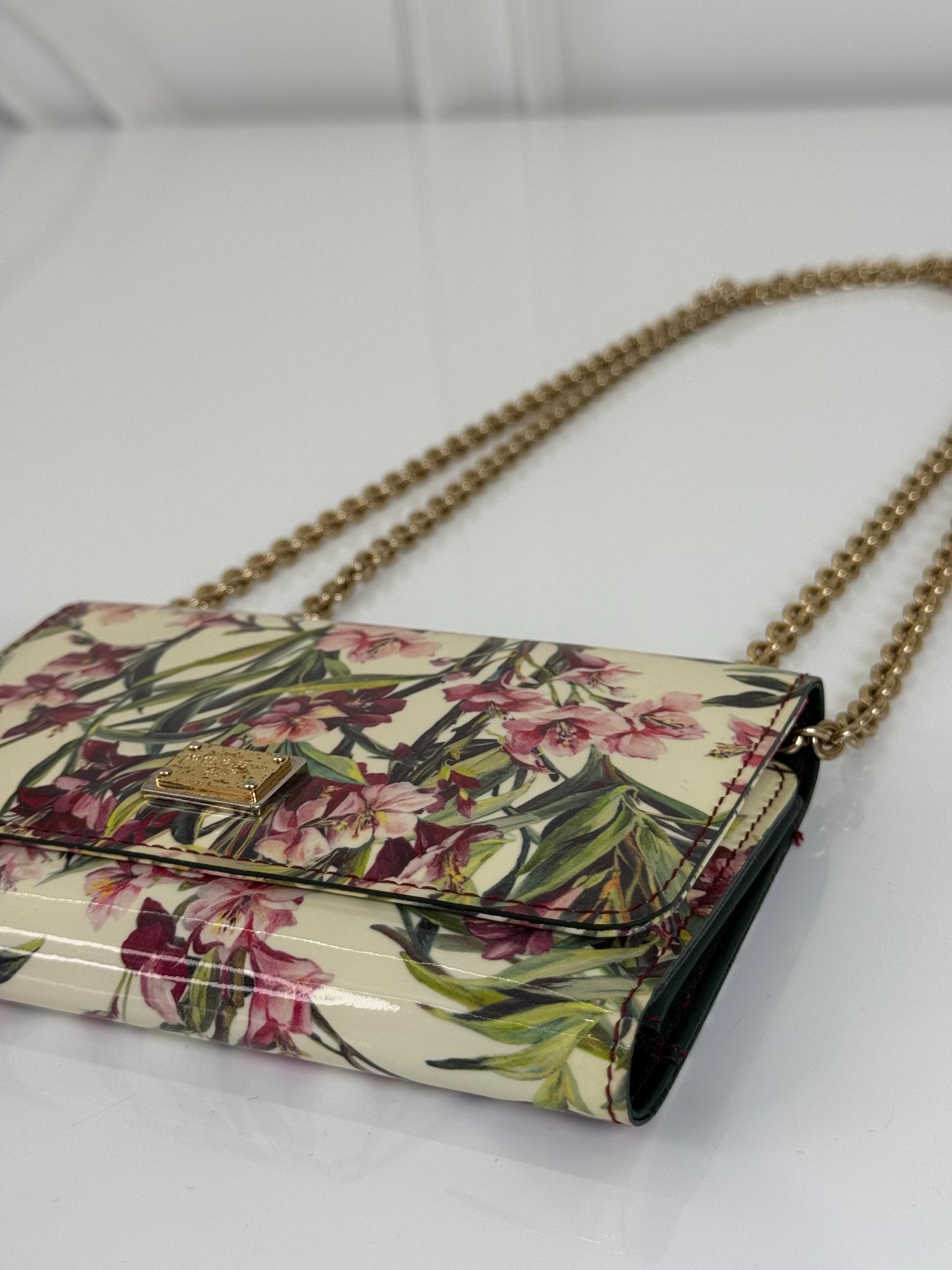 Dolce Gabbana Sicily Von Bag Patent Leather Floral Print