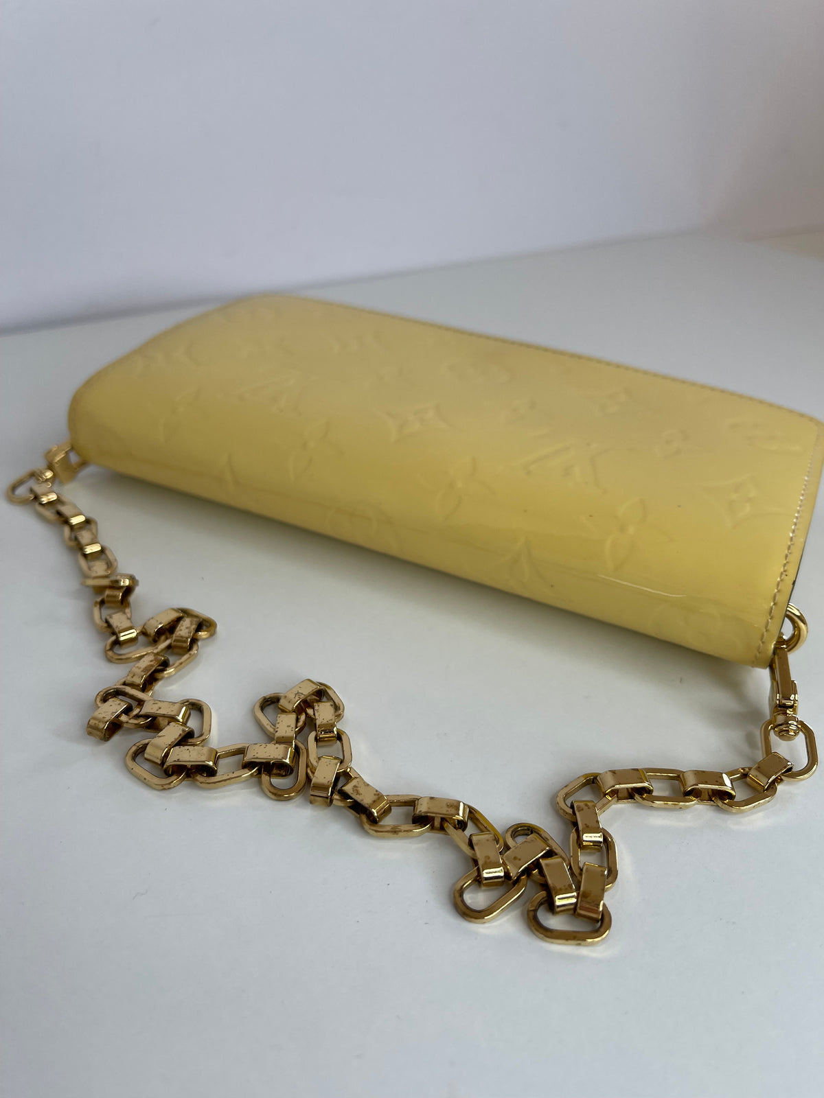 Louis Vuitton Citrine Monogram Vernis Chaine Wallet Bag