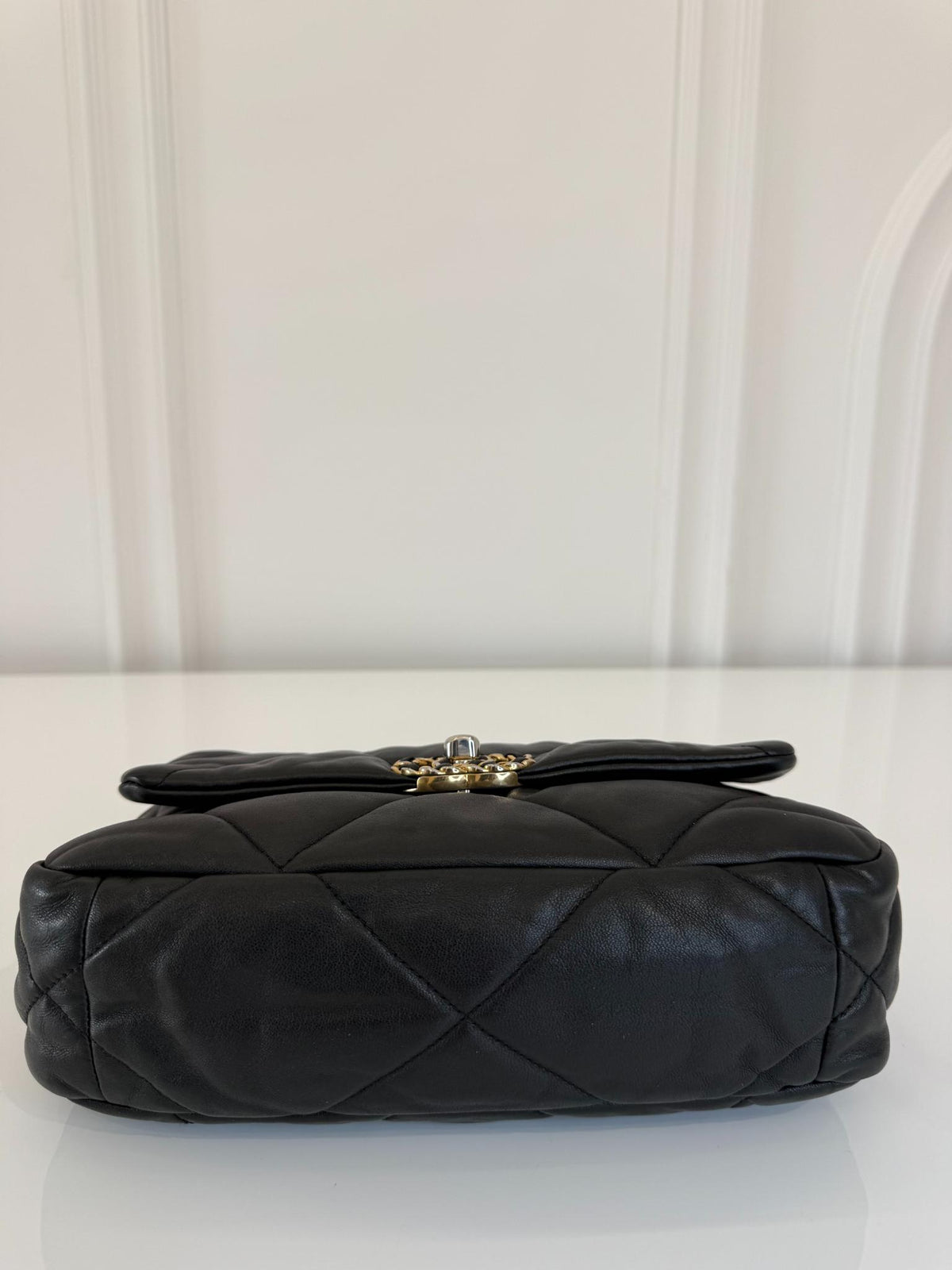 Chanel 19 Black Quilted Calfskin Small Flap Gold/Ruthenium Hardware