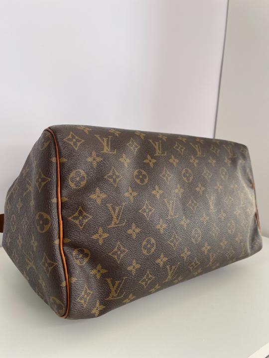 Louis Vuitton Speedy 35 Monogram Canvas