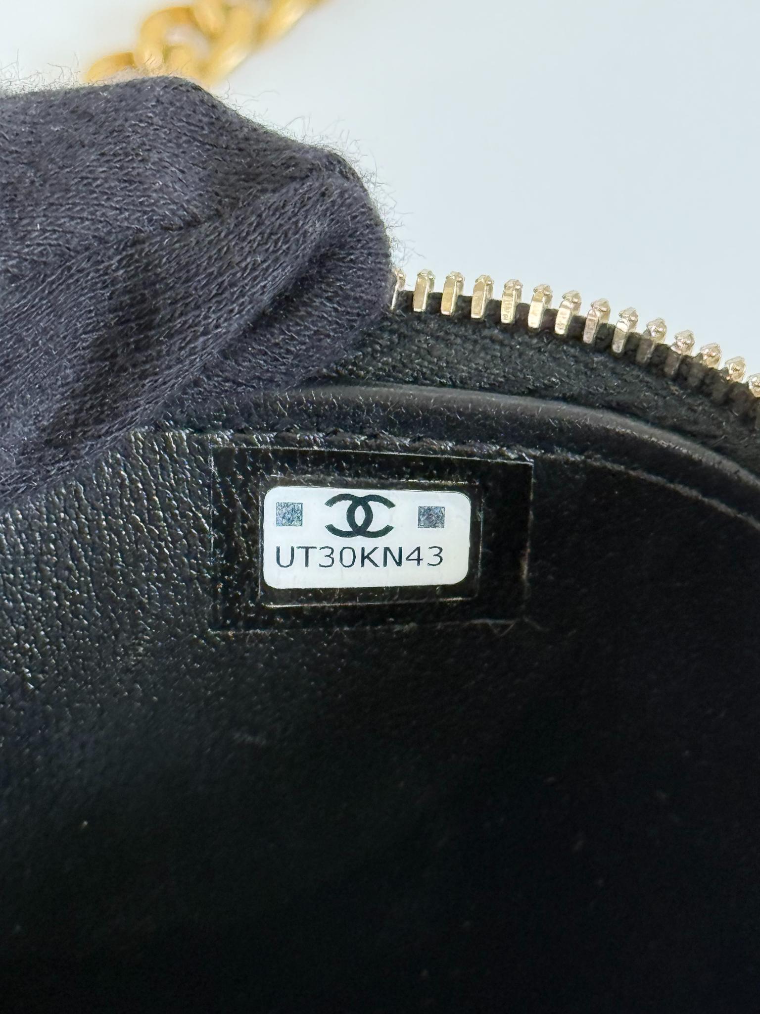 Chanel Mini Heart Crush Vanity Quilted Lambskin GHW