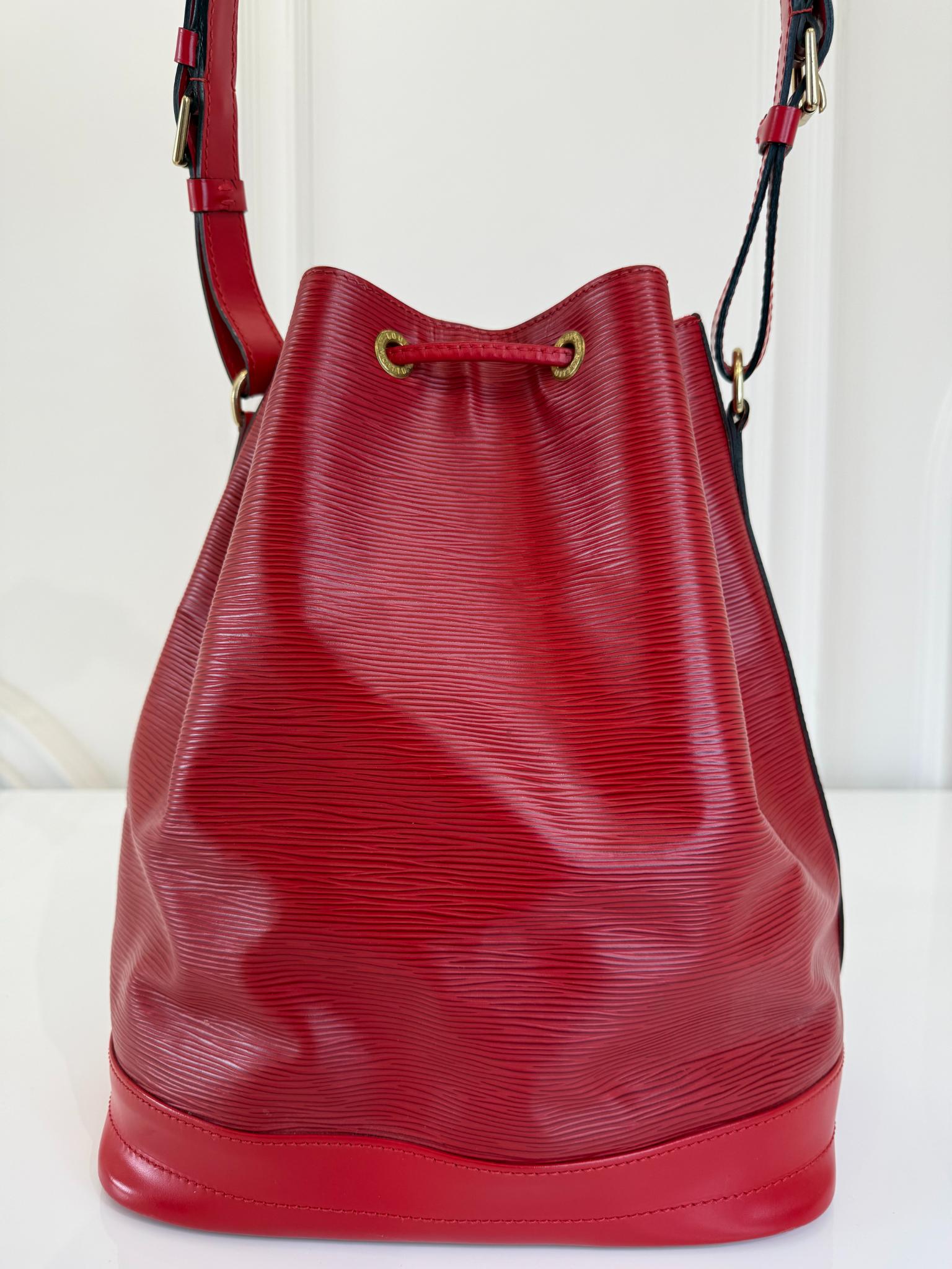 Louis Vuitton Noé GM Red Epi Leather Bag