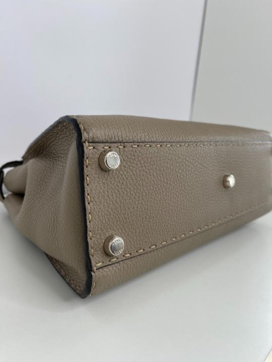 Fendi Peekaboo Regular Selleria 2Way Taupe Leather Handbag