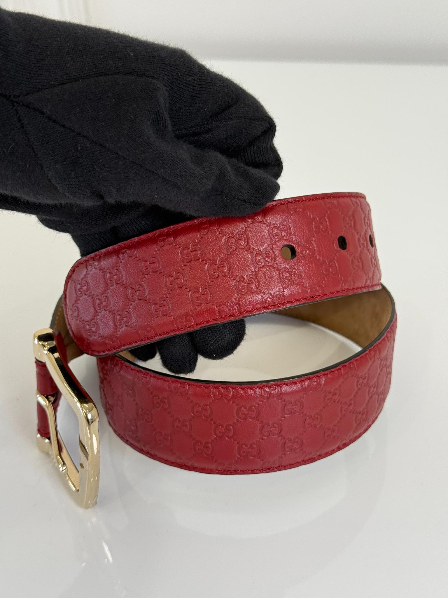 Gucci Red MicroGuccissima Leather Belt