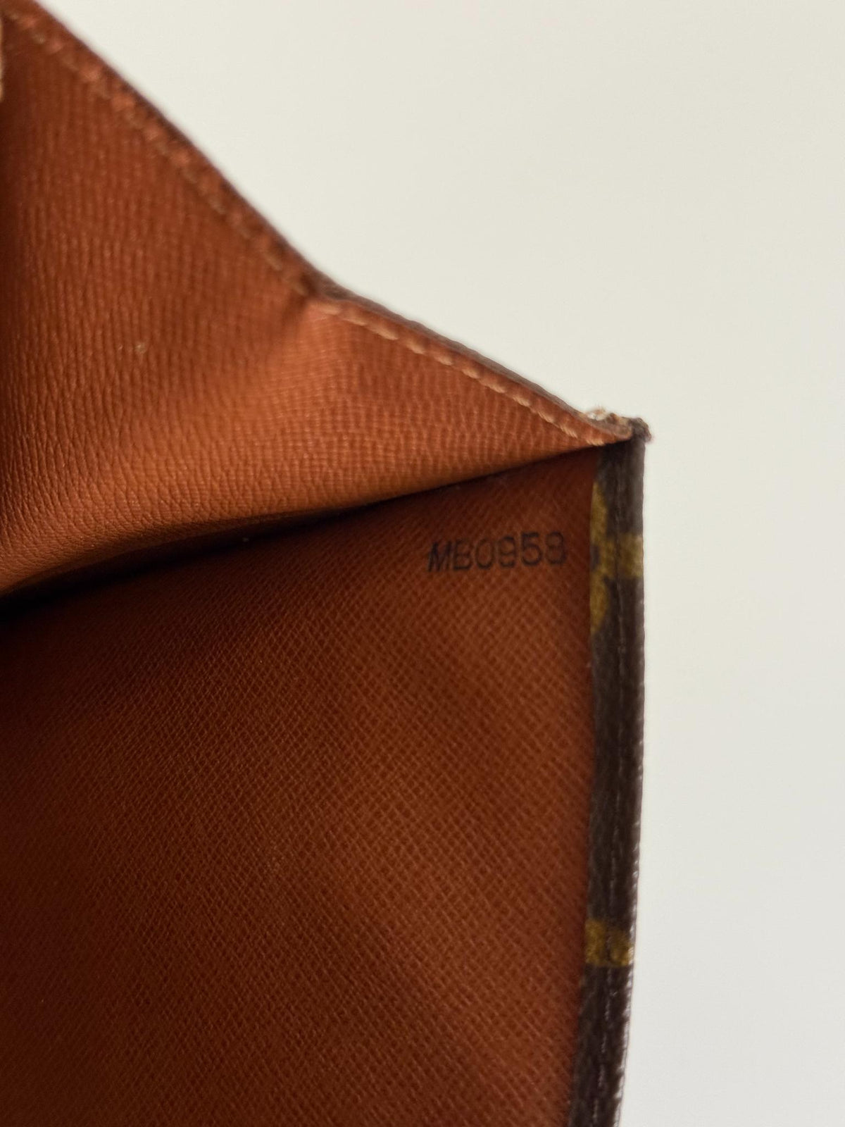 Louis Vuitton Vintage Pochette Rabat 23 Monogram Canvas