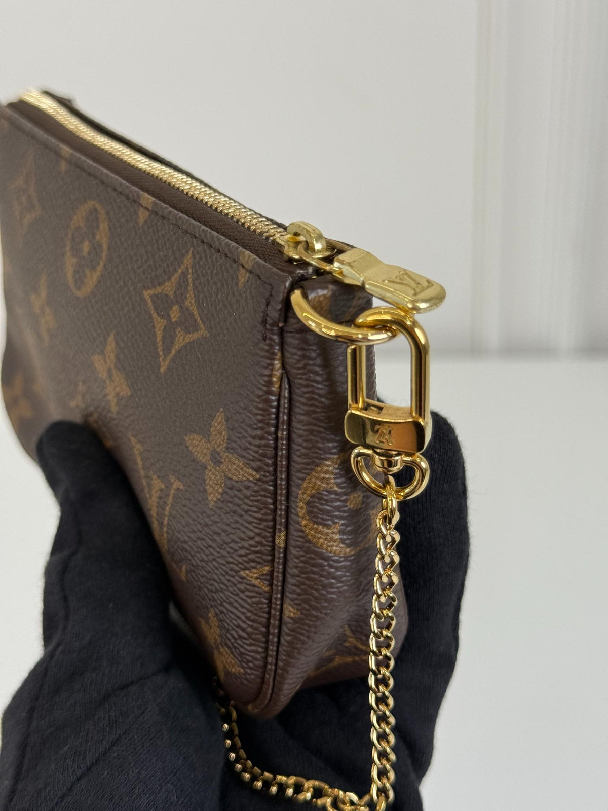 Louis Vuitton Mini Pochette Accessoires Monogram Canvas