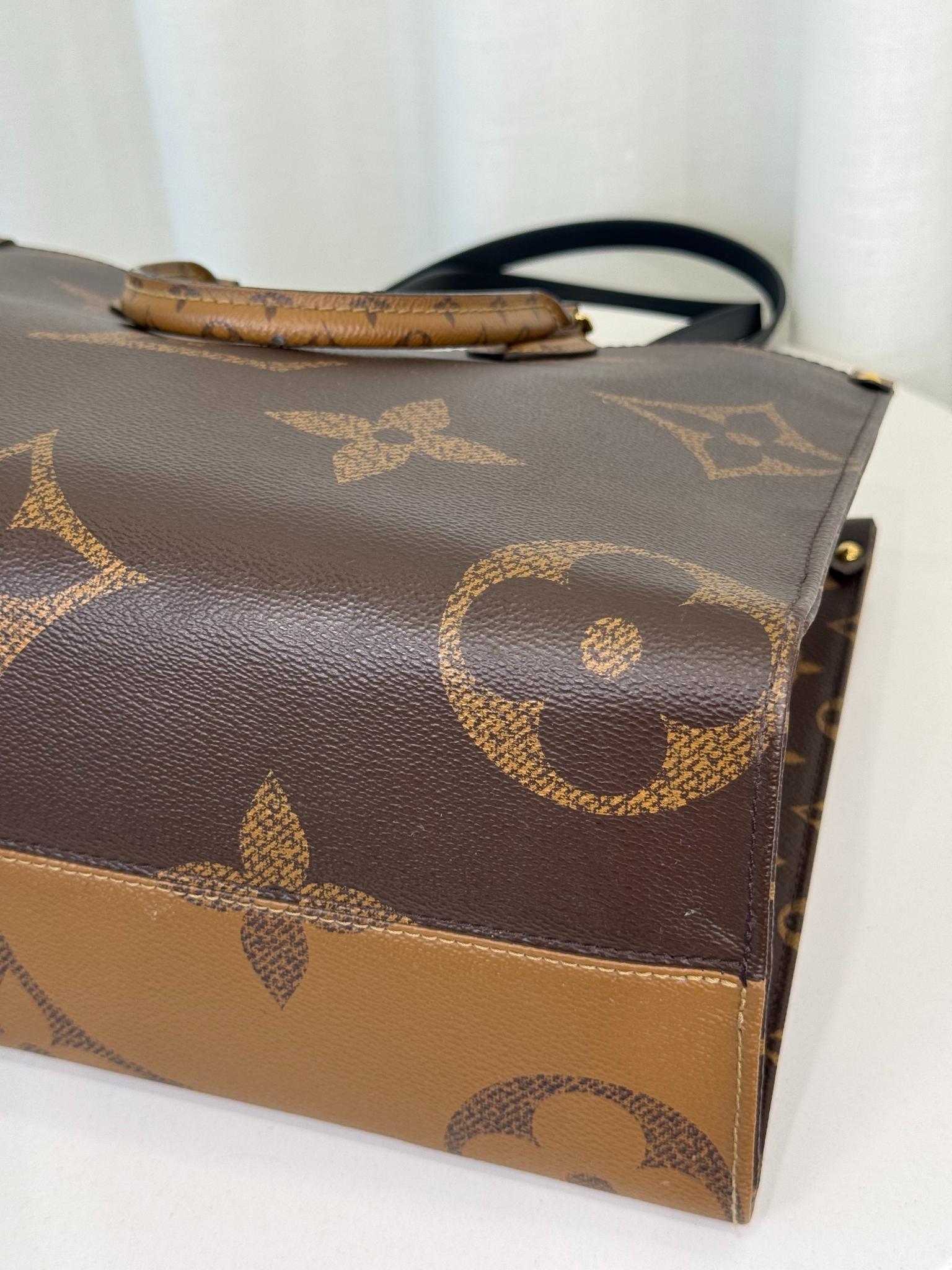 Louis Vuitton OnTheGo MM Monogram Giant Tote
