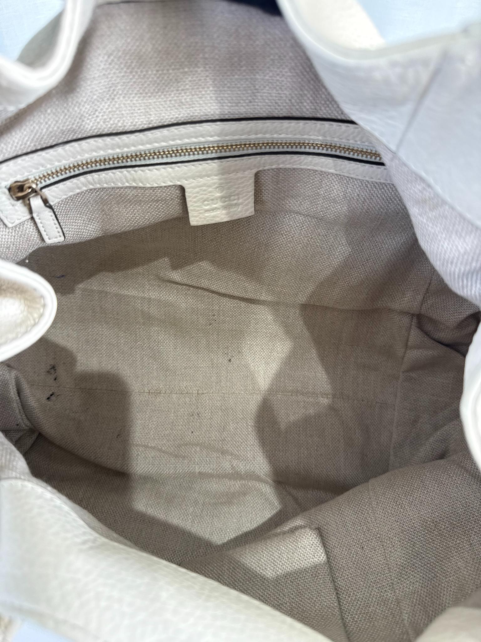 Gucci Greenwich Ivory Pebbled Leather Shoulder Bag
