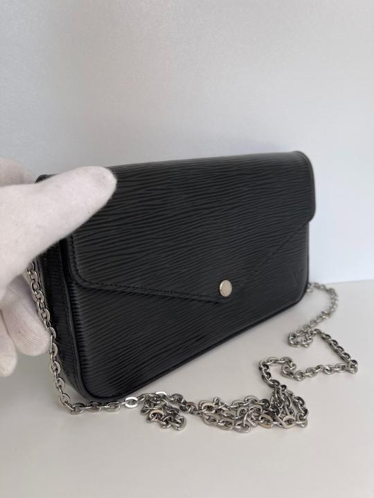 Louis Vuitton Pochette Félicie Black Epi Leather