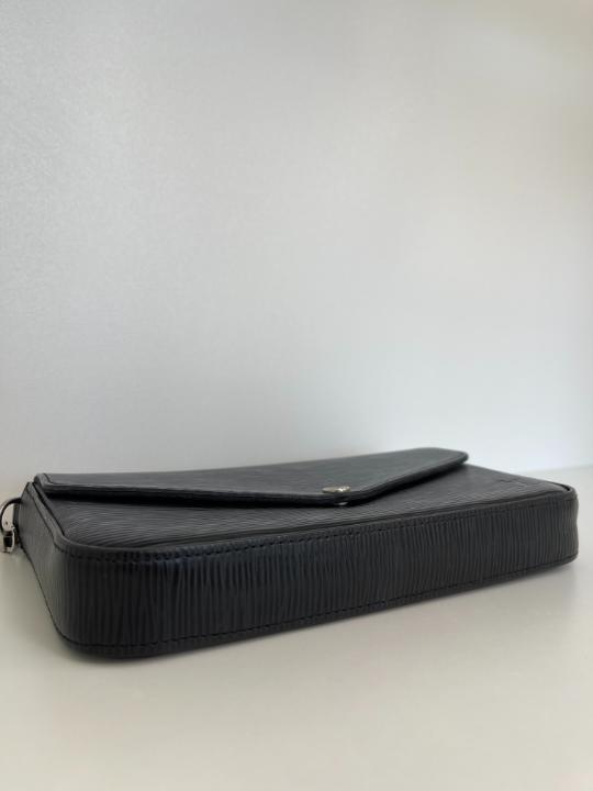 Louis Vuitton Pochette Félicie Black Epi Leather