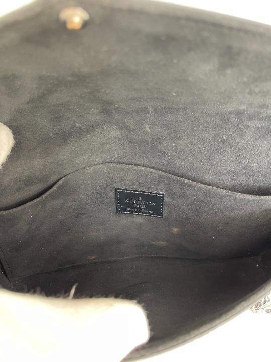 Louis Vuitton Pochette Félicie Black Epi Leather