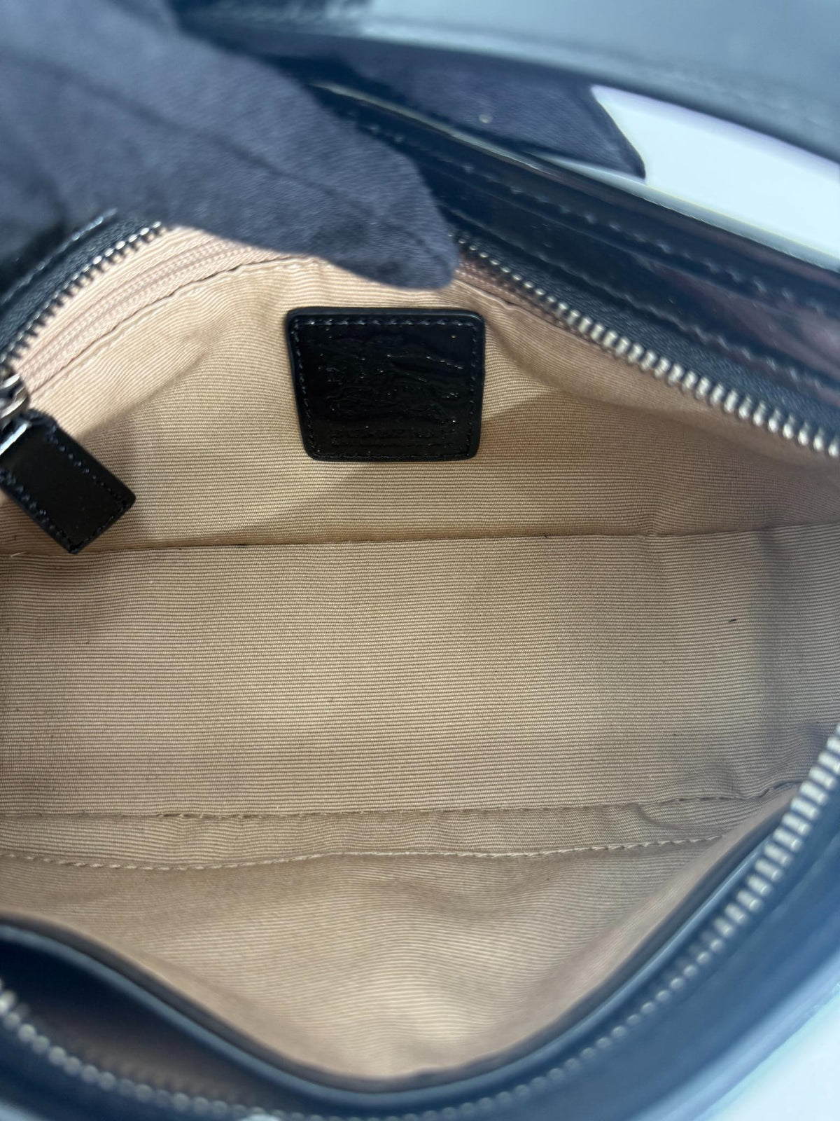 Burberry Nova Check Black Patent Leather Pochette (1)