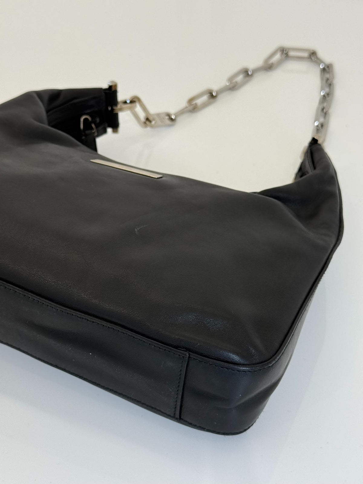 Gucci Black Leather Chain Shoulder Bag
