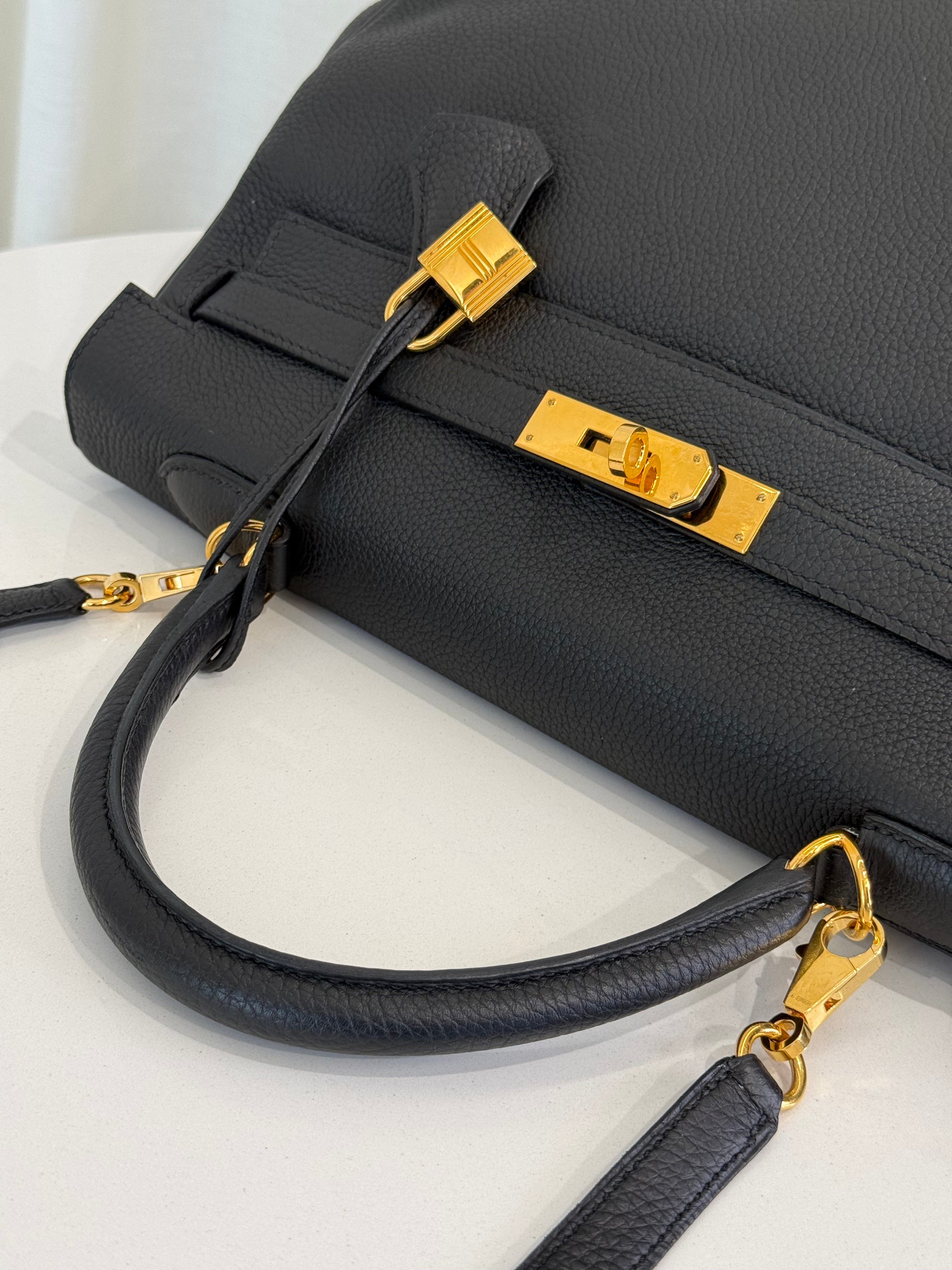 Hermès Kelly 35 Black Togo Retourne GHW