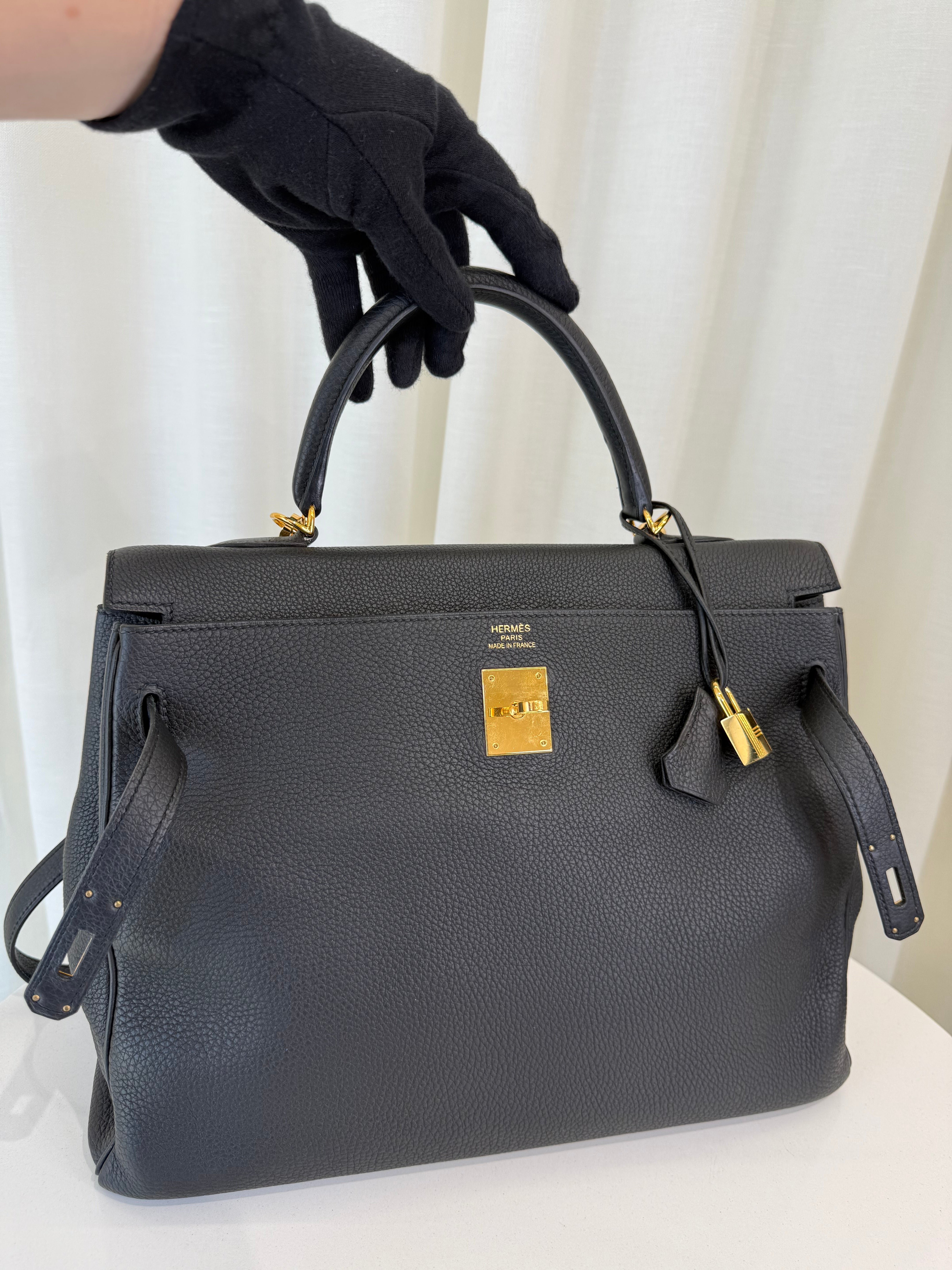 Hermès Kelly 35 Black Togo Retourne GHW
