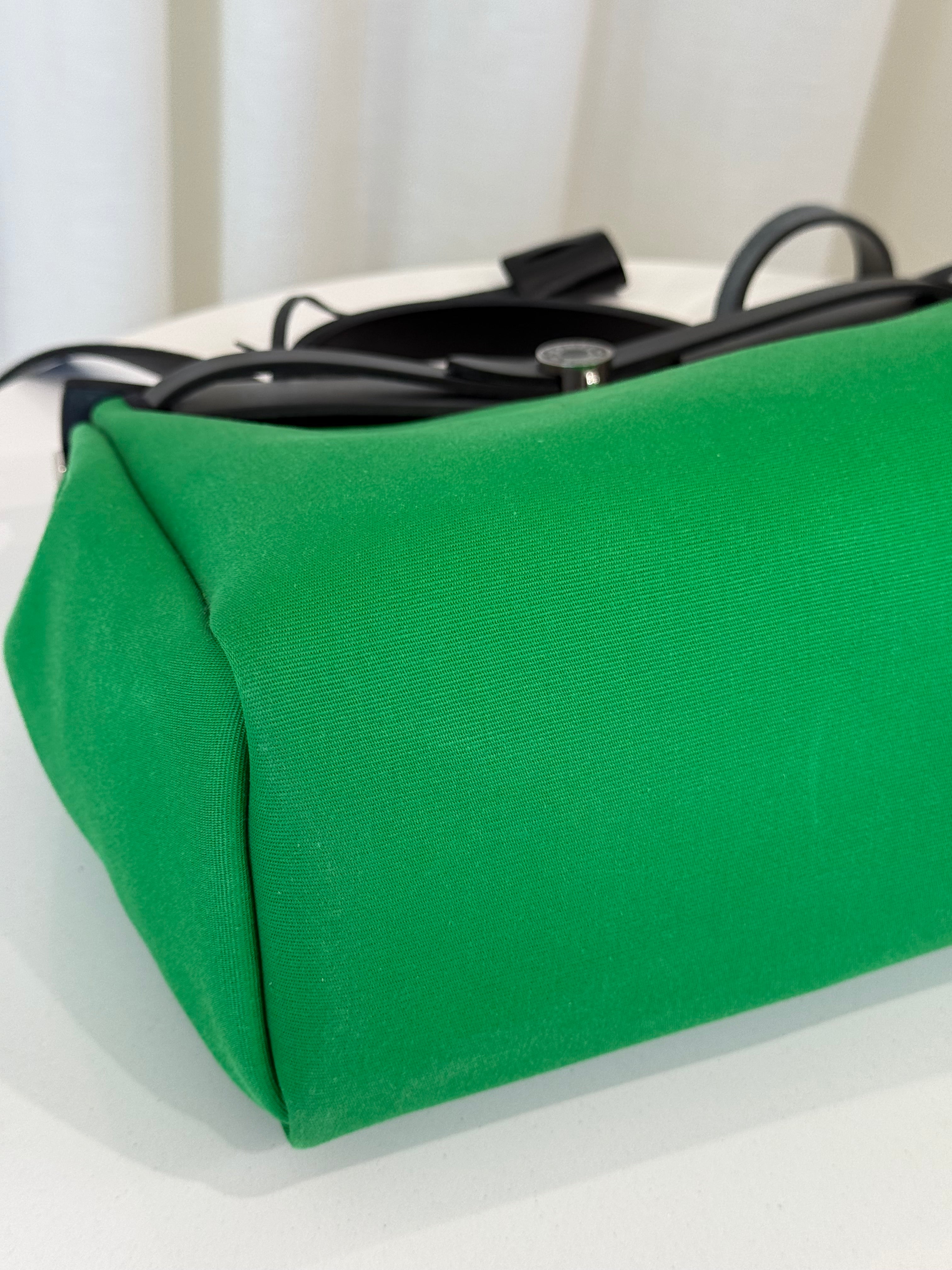 Hermès Herbag Zip 31 Laque Bag Green Palladium Hardware