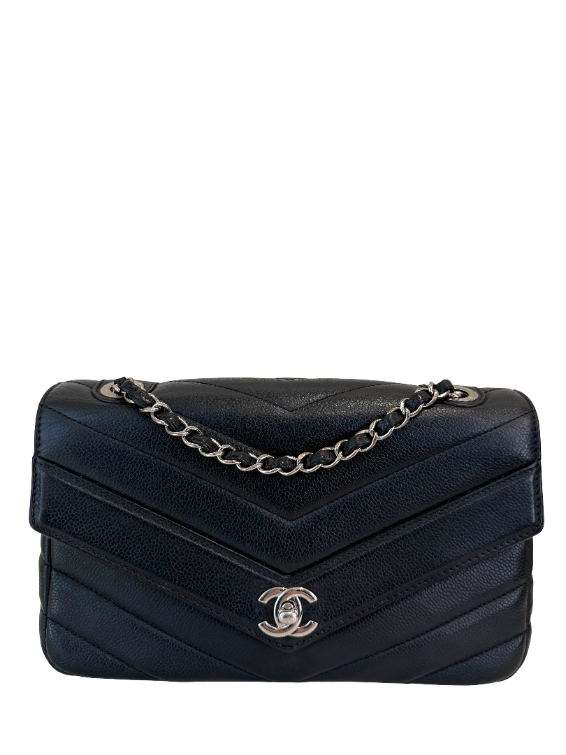 Chanel Black Chevron Quilted Leather Medium Classic Flap Bag