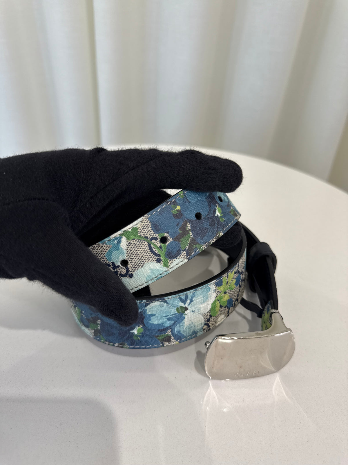 Gucci GG Supreme Blue Blooms Belt