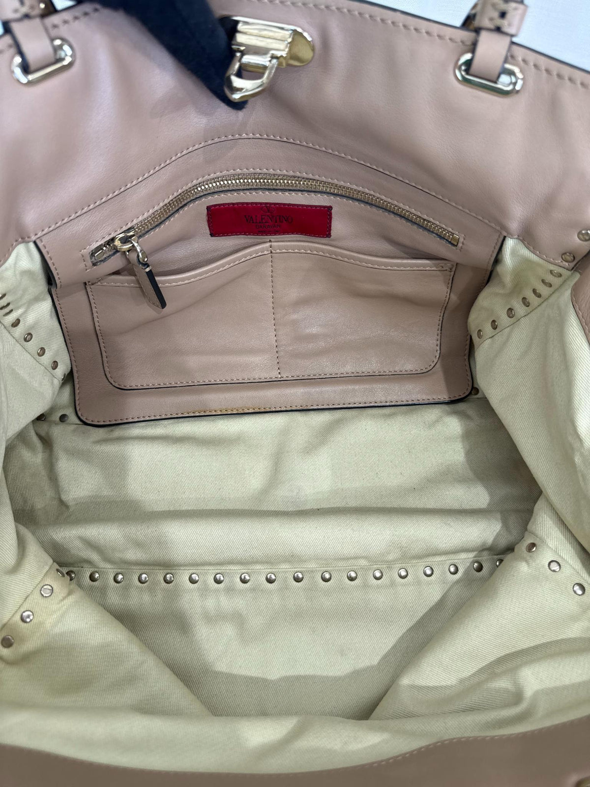 Valentino Garavani Medium Rockstud Tote Bag Beige