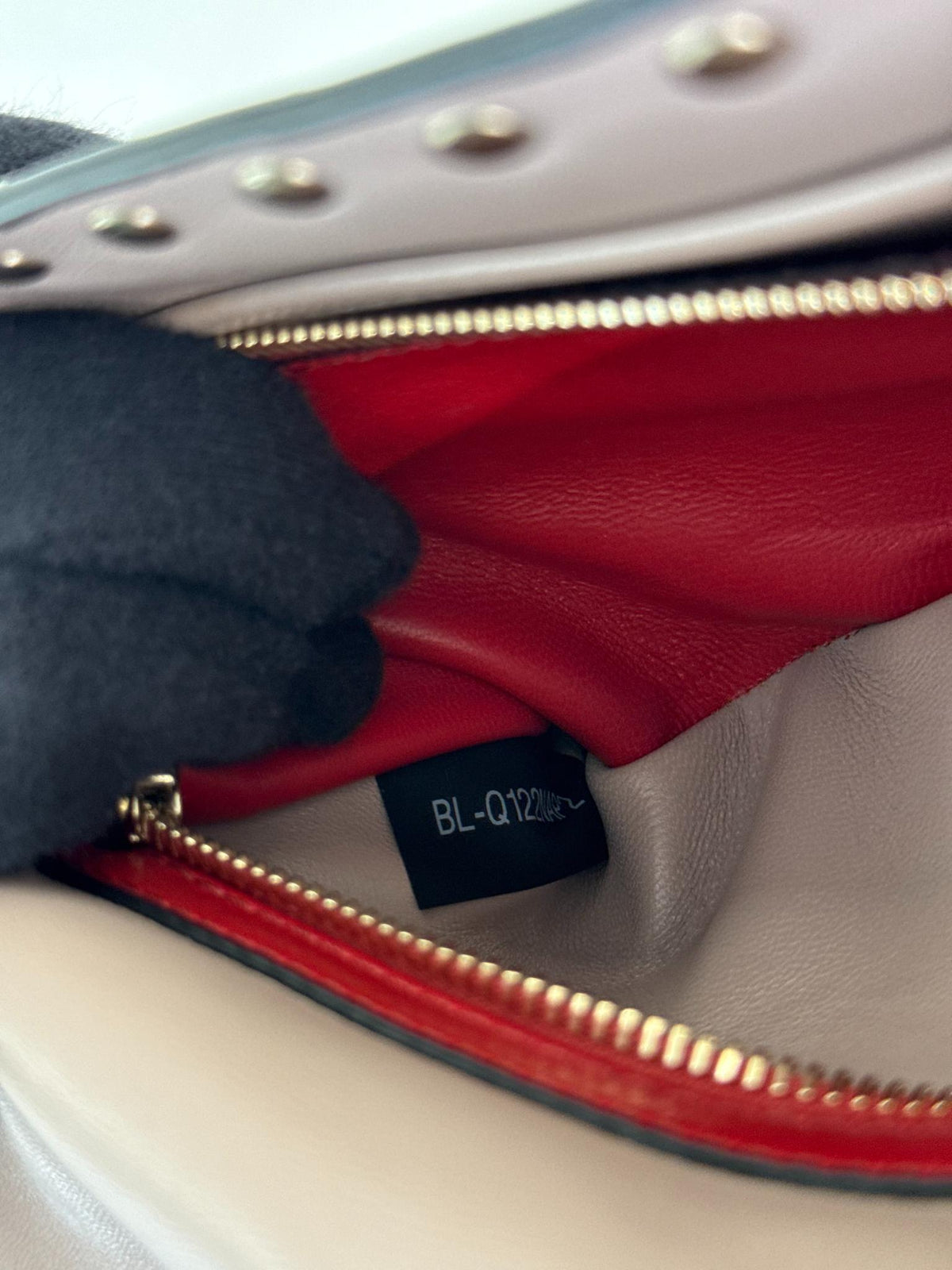 Valentino Garavani Medium Rockstud Spike Quilted Bag Poudre