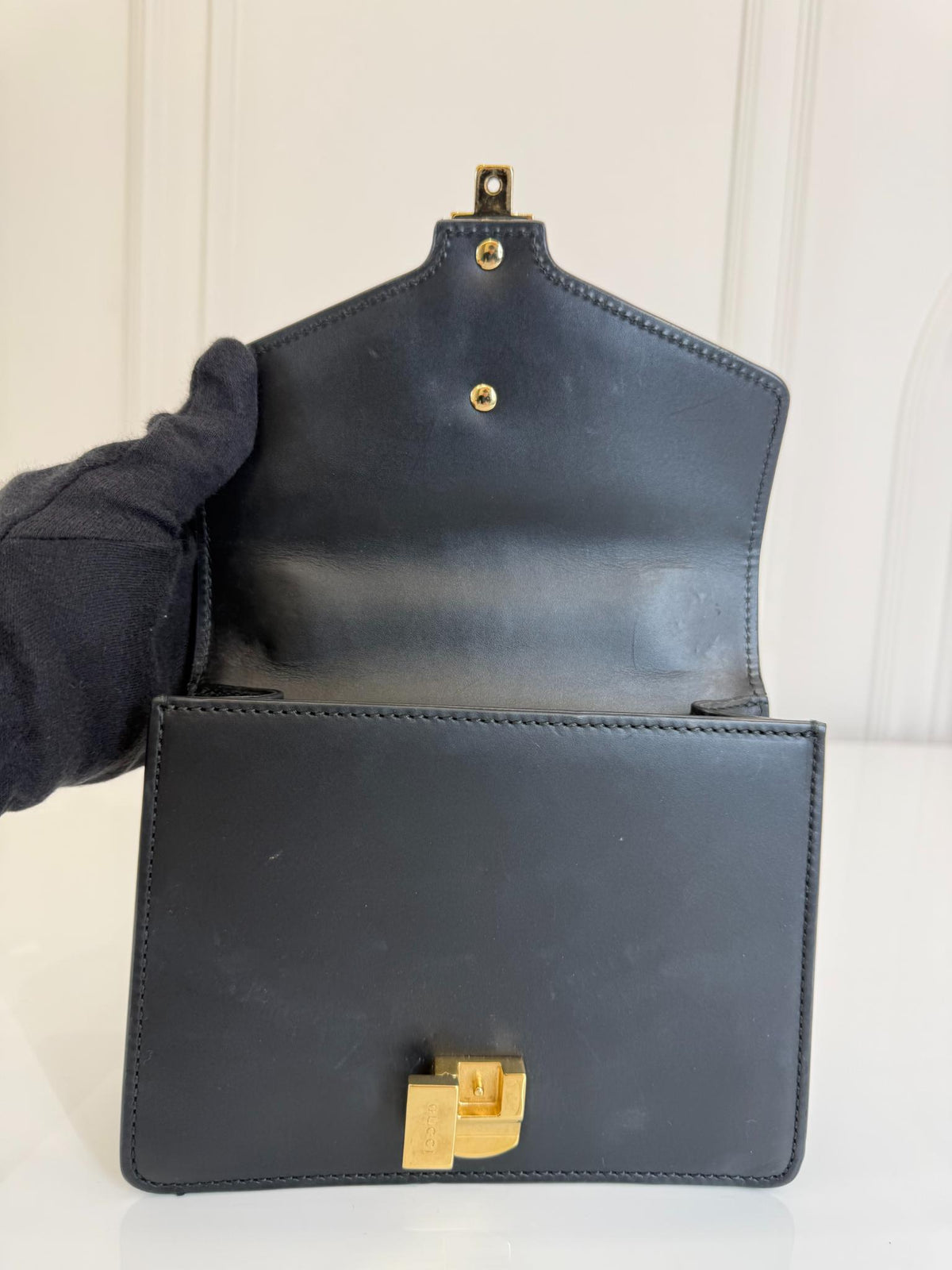Gucci Sylvie Black Leather Web Signature Chain Crossbody Bag