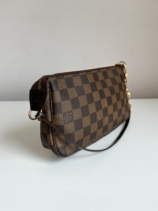 Louis Vuitton Pochette Accessoires Damier Ebene Canvas