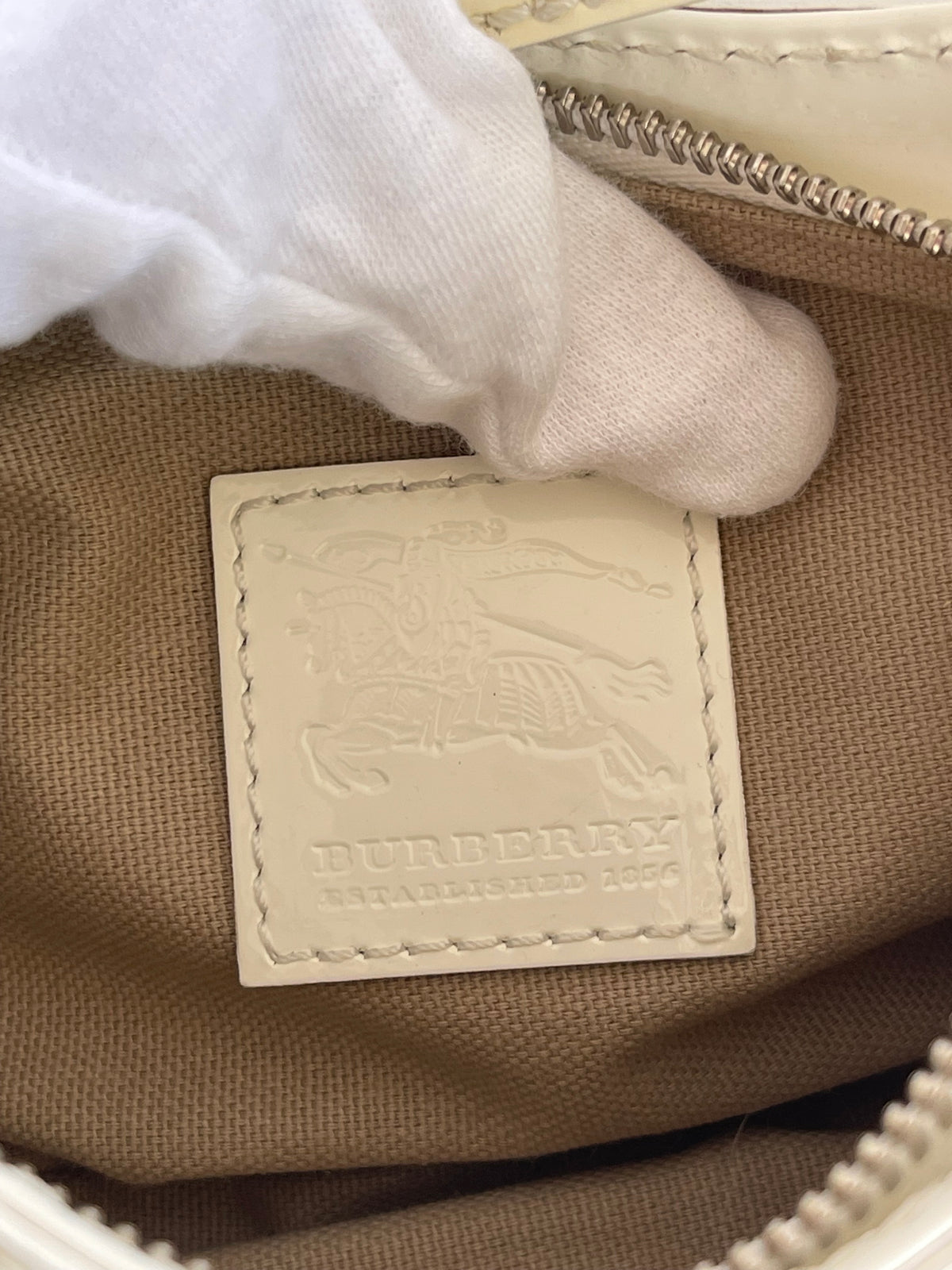 Burberry Painted Hearts Nova Check Pochette