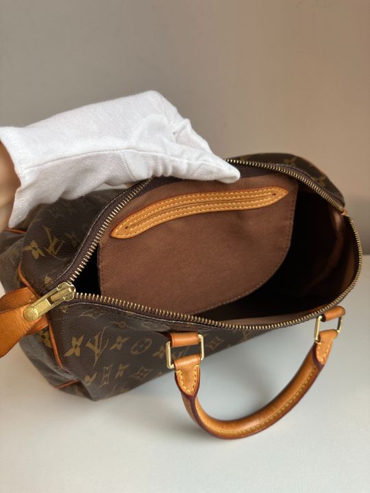 Louis Vuitton Speedy 30 Monogram Canvas