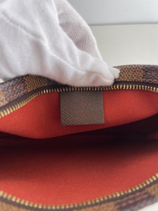 Louis Vuitton Trousse Makeup Pochette Damier Ebene