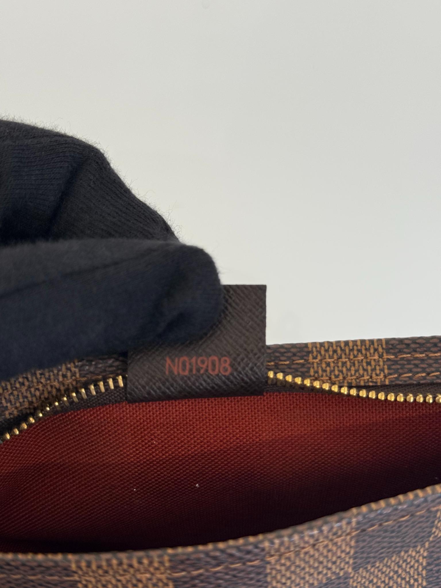 Louis Vuitton Navona Pochette Damier Ebene Canvas