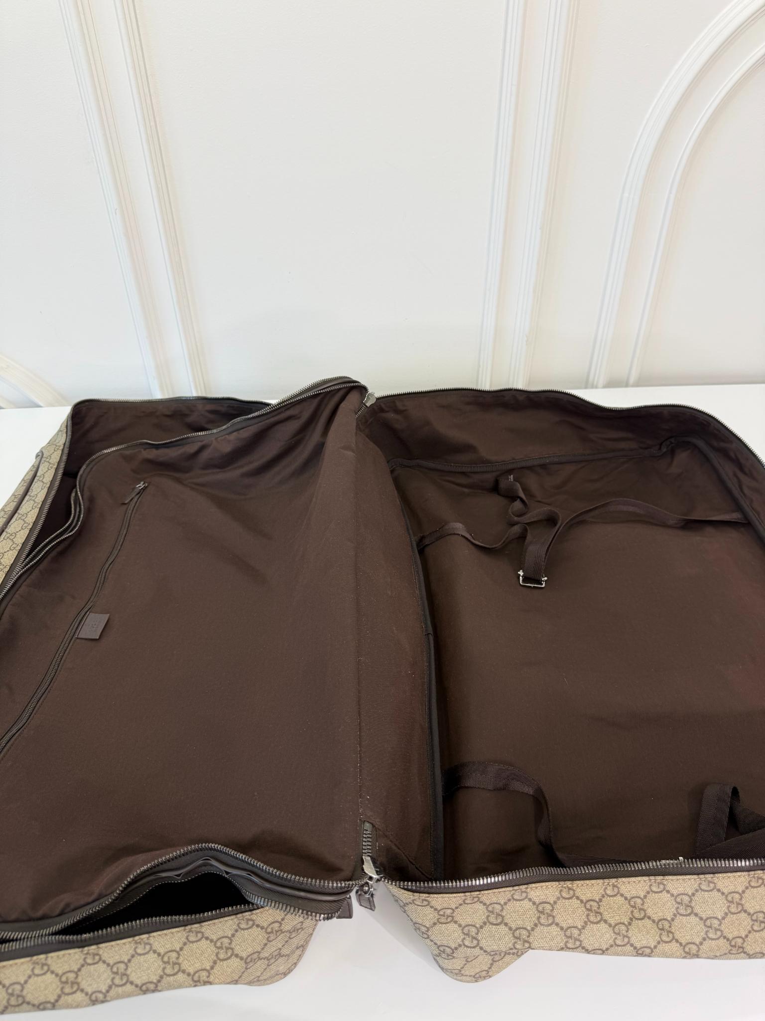 Gucci GG Supreme Canvas Travel Duffle Bag