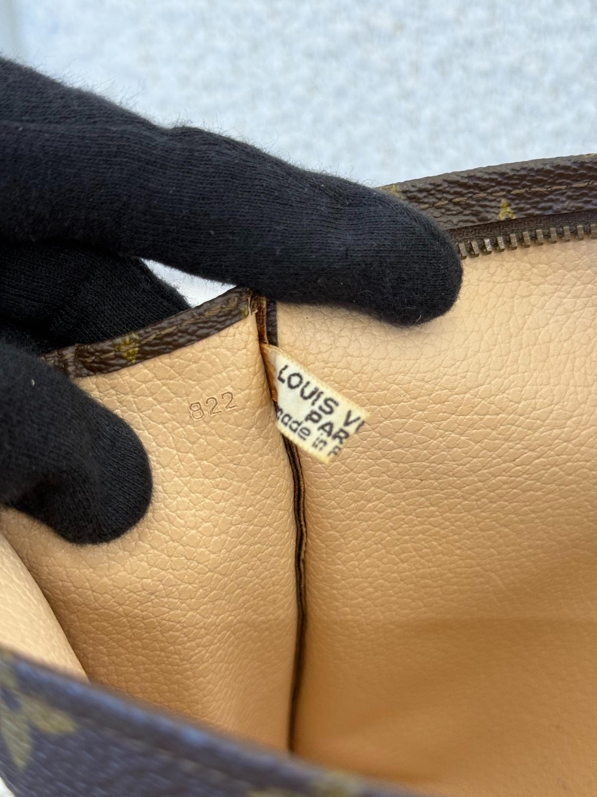 Louis Vuitton Vintage Toiletry Pouch 25 Monogram Canvas