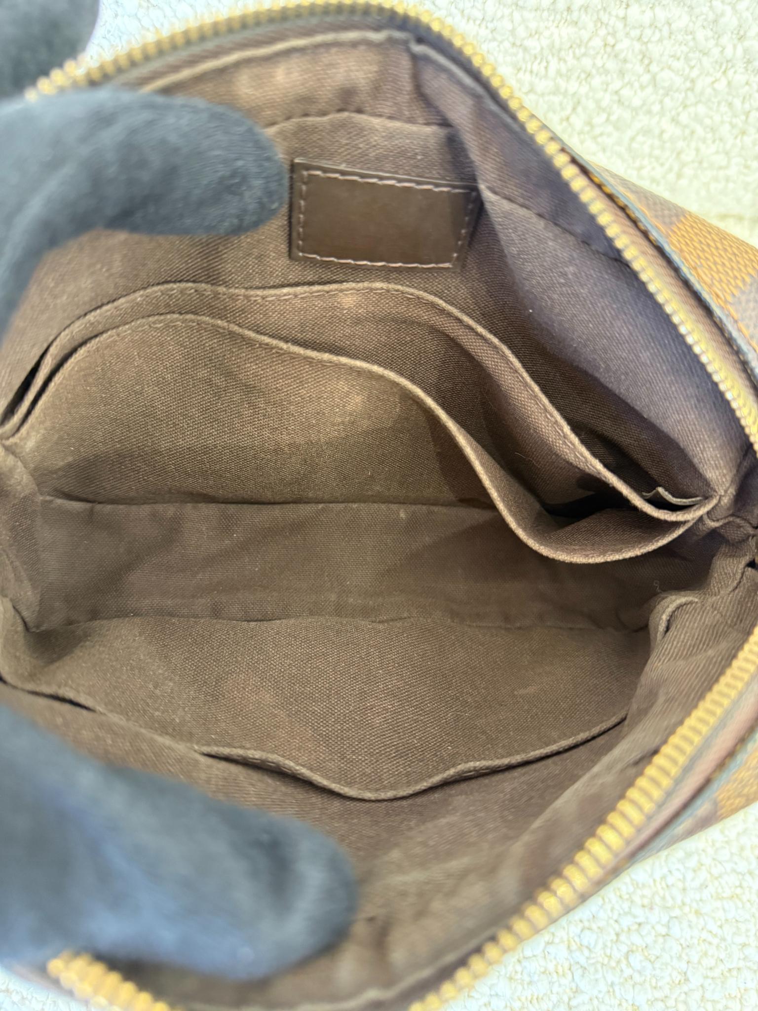 Louis Vuitton Macau Pochette Damier Ebene Canvas