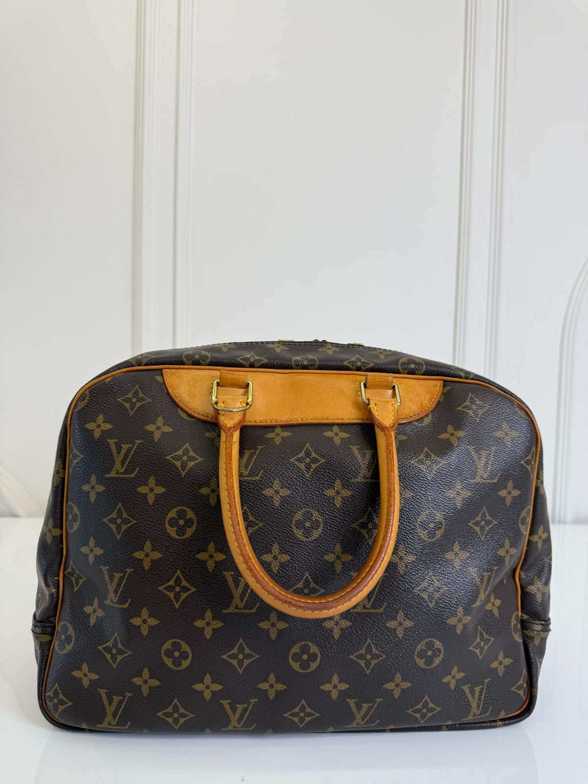 Louis Vuitton Deauville Monogram Canvas