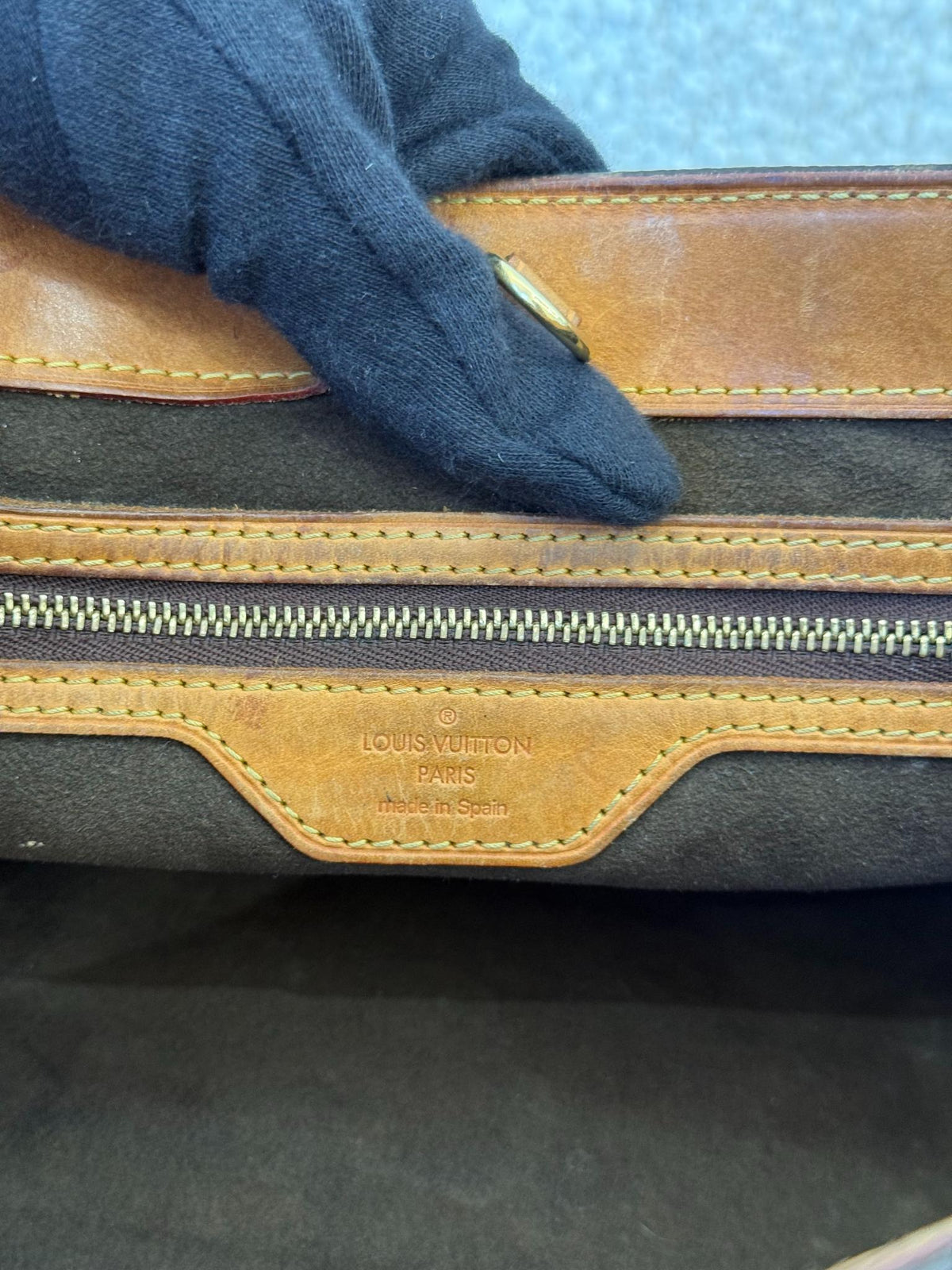Louis Vuitton Wilshire PM Monogram Canvas