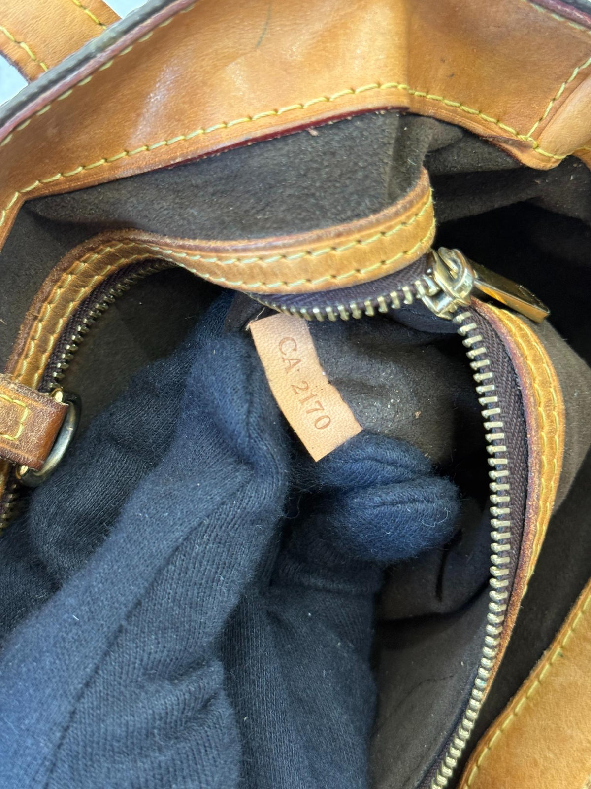 Louis Vuitton Wilshire PM Monogram Canvas
