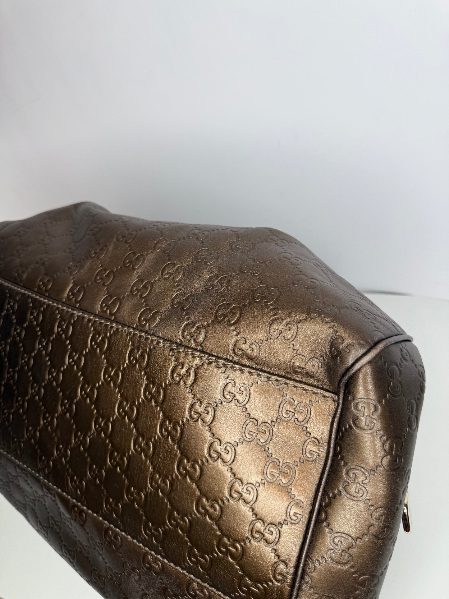 Gucci Brown/Bronze Embossed Guccissima Leather Sukey Medium Boston Bag