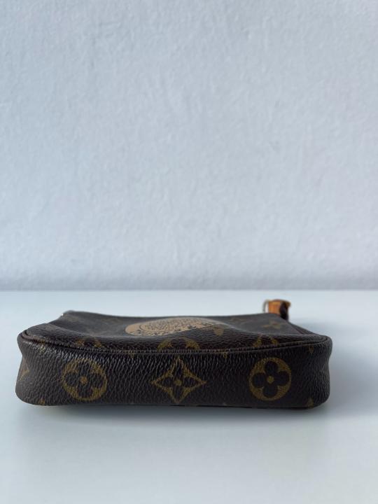 Louis Vuitton T＆B Mini Pochette Accessoires Monogram Canvas