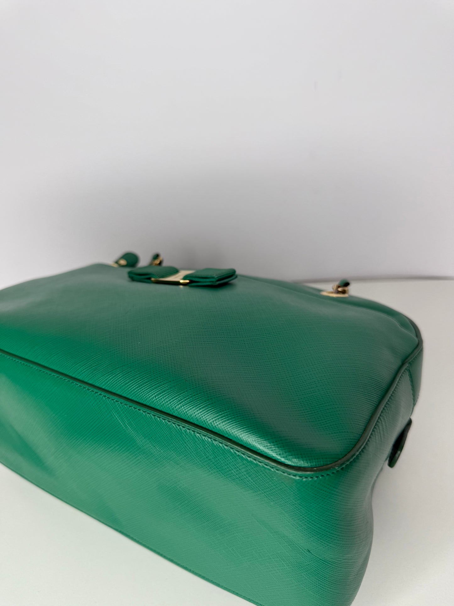 Salvatore Ferragamo Vara Bow Green Saffiano Leather Crossbody Bag